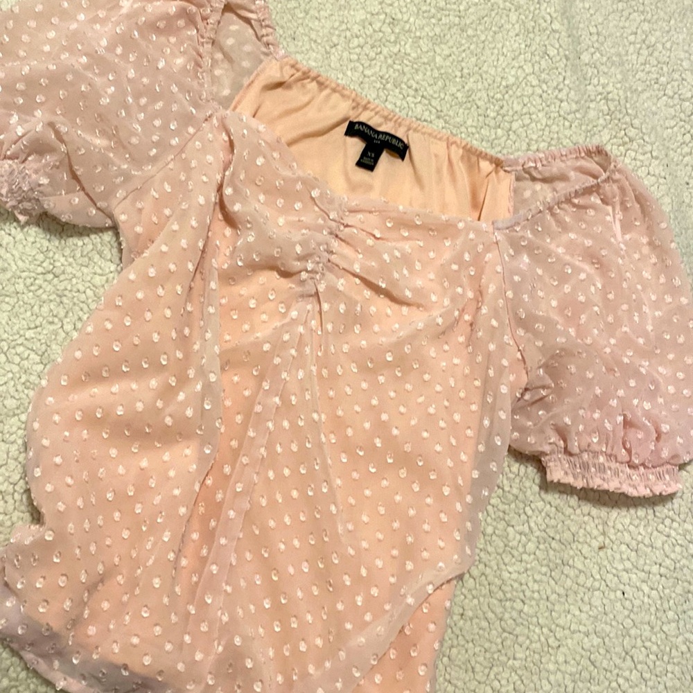 Pale pink ballon sleeve top